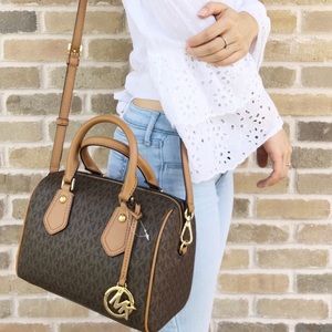 👜♥️ NWT Michael Kors SM Satchel, Brown